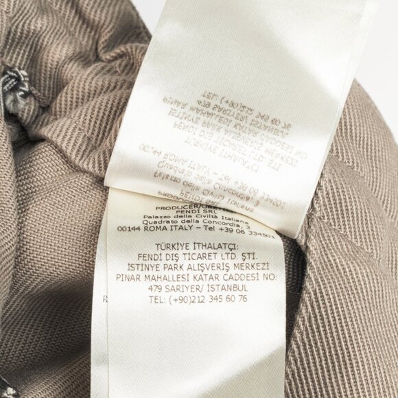 Fendi Resort 2023 Runway Baguette Taupe Cotton-Denim Cargo Mini Skirt - Picture 12 of 14